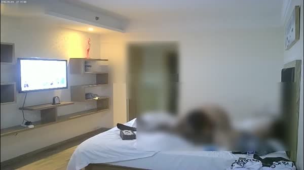 撩妹高手微聊约出来啪啪的幼儿园美女老师兼职援交妹口活一流忍耐力差的估计口几下就得交货叫床声给力国语对白